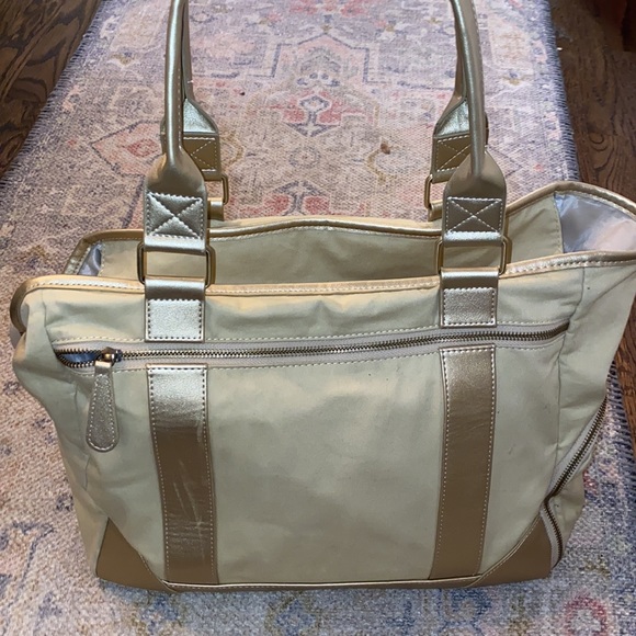 Jay Elle Breast Pump 5 Piece Set - Picture 13 of 14